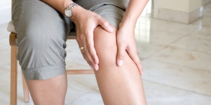 12759-636-knee_pain (1)-400x400