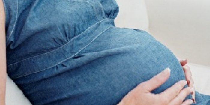 طرز نشستن صحیح در دوران بارداری