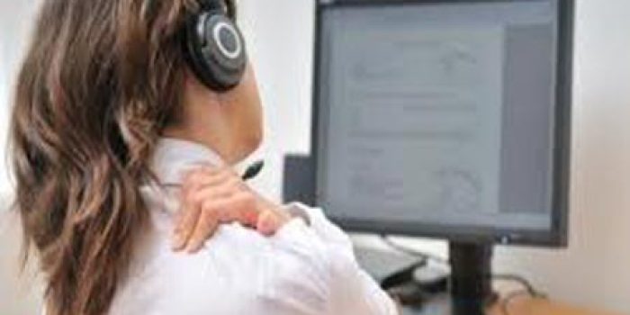 Neck-and-shoulder-pain-in-computer-users