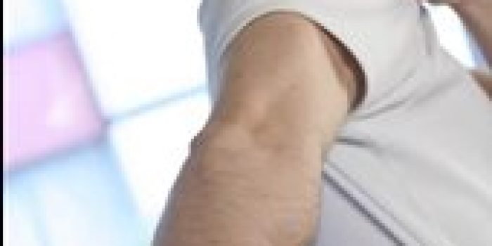 bigstockphoto_shoulder_pain_122042